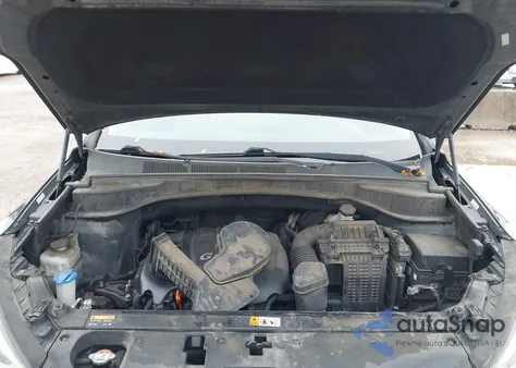 2014 Hyundai Santa Fe Sport 2.4L z USA, uszkodzony, nr VIN 5XYZT3LBXEG132441